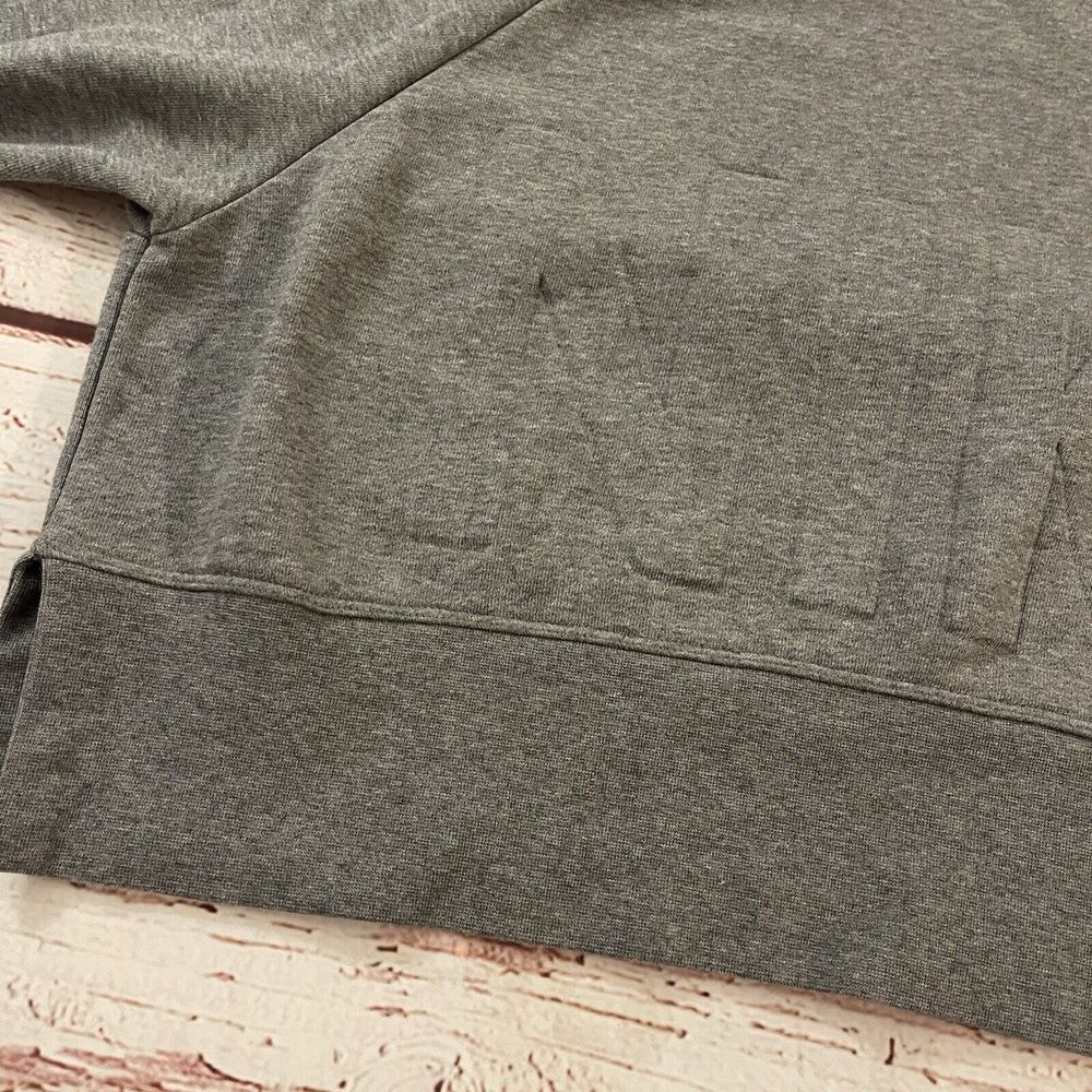 Nike Women's Versa Embossed Cropped Training Sweatshirt Size Medium Gray‎ - Picture 3 of 11